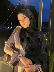 Floral Print Headscarf Soft Elastic Long Scarf Shimmer Satin Silk Rose Floral Pattern Suitable for Daily Wear Outdoor Casual Sports Elegant Hijab