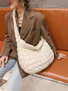 Women's Casual Quilted Puffer Design Shoulder Bag, Lightweight Large Capacity Dumpling Bag, Commuter Quilted Stylish Crossbody Bags for Women & Girls for Daily Use, Elegant Commuter Bag, Quilted PurseGift