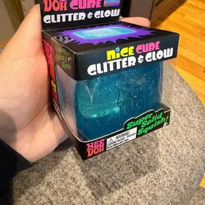 Squishy Glitter Fidget Cubes, Stress Ball, Malto-se Squish toy