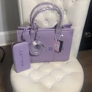 LARGE--Women's Tote Bag Set 2026 Large-Capacity Handbag Combination Available in Multiple Colors Suitable for Everyday Use