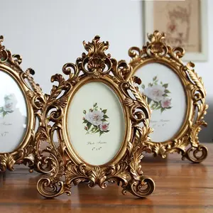 Vintage Oval Photo Frame, Exquisite Elegant Photo Frame, Desktop Ornament for Home Living Room Bedroom Decor