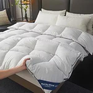 Quilt Comforter for King Queen Full or Twin Bed, Soft Quilted Bedspread Coverlet, Thick Breathable Down Alternative Bedding Blanket for All Seasons, Grey White Luxury Comforter Gift for Mom or Dad