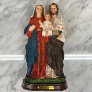 Sagrada Familia -9”H 6398-9