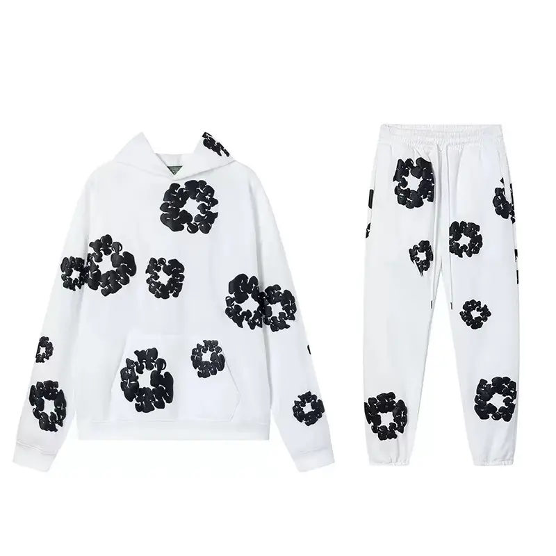 White set (black floral wreath)