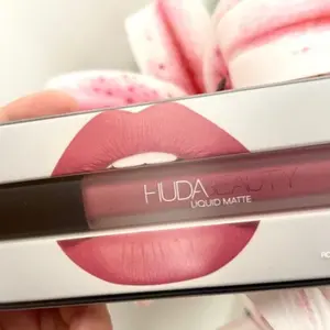 Huda Beauty Huda Beauty