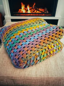 Coastal 'Sip Designs Eternal Granny Square Throw Blanket