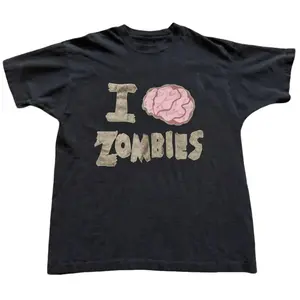 I love zombies graphic Baby Tee ,Y2k Tops, Woman Clothes Women's  Girl Baby Tee,Summer Outfit, Girl Baby Tee, Gift For Her, Outfits