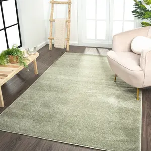 JONATHAN Y Haze Solid Low-Pile Indoor Green Area Rug; for Living Room, Kitchen, Bedroom, Dining Room, Office
