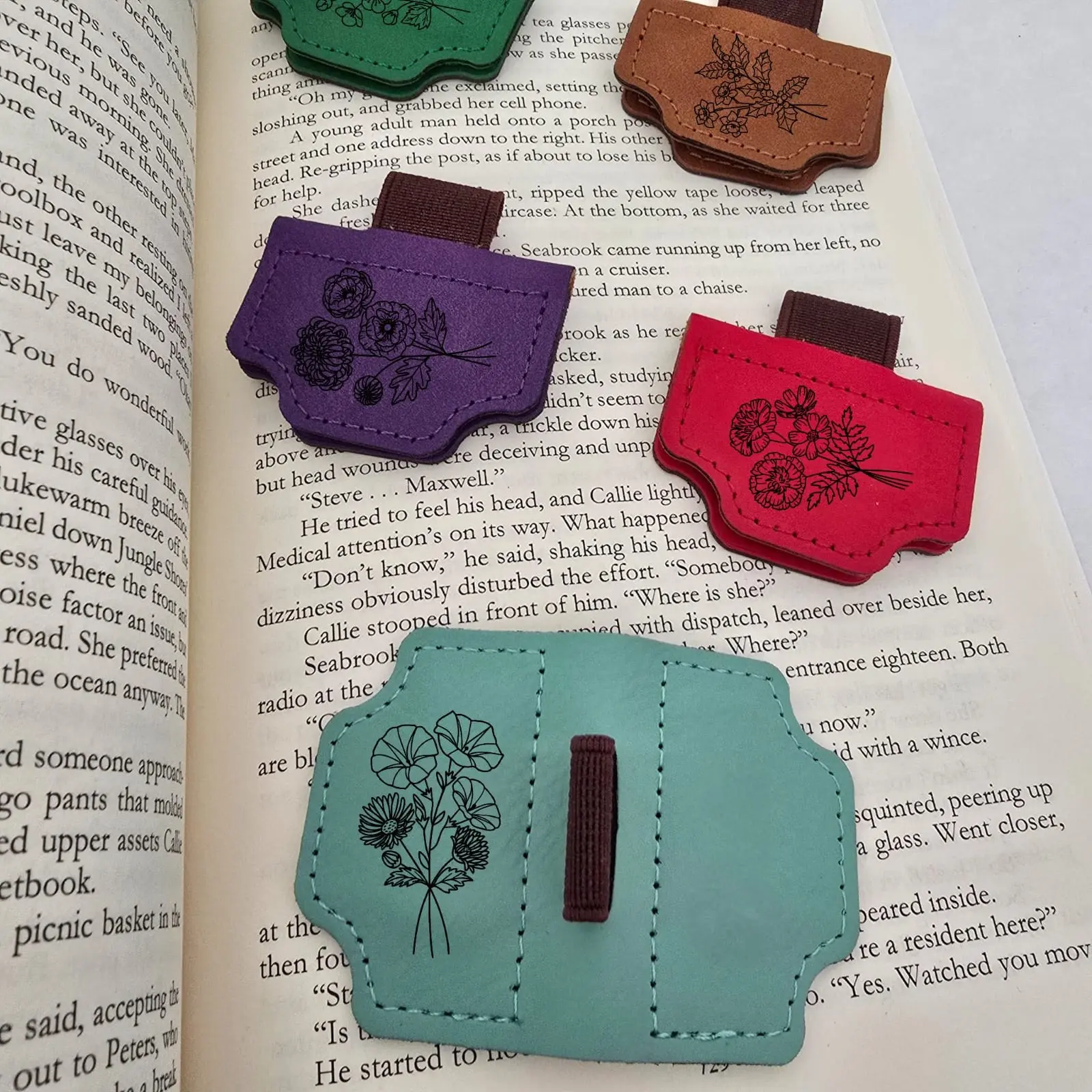 Personalized Leather Magnetic Bookmark with Birth Month Flower Engraving Custom Gift for Book Lovers Unique Floral Design Strong Hold for Softcover Books Ideal for Birthday or Holiday