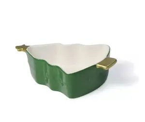 Target Bullseye's Christmas Christmas Tree Ceramic Baking Dish Bakeware (NEW)