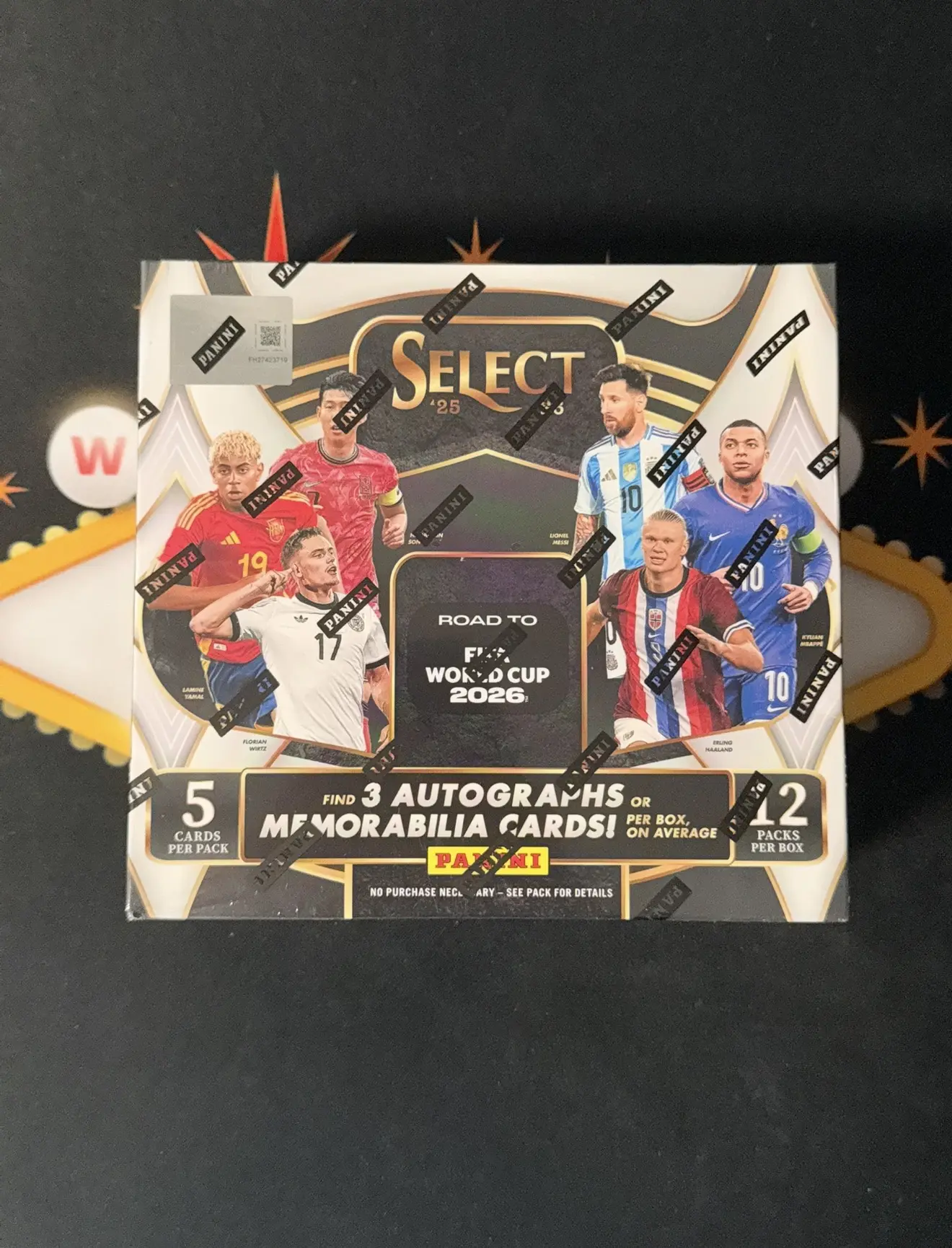 2025/26 Panini Select Road to FIFA World Cup Soccer Hobby Box (3 Autographs or Memorabilia Per Box!)
