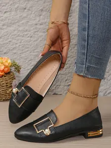 Women's Fashionable Comfortable Metal Buckle Pearl Pointed Low Heel Loafers, Classic Office Elegance, Lightweight Work Shoes, Fashion Flat Shoes