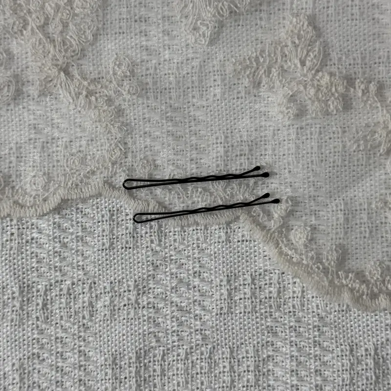 Urbeauty Plain Unisex Metal Bobby Pins & Pin-Shaped Hair Clips - Casual Bun-Styling Accessory, Auto-Included Free Gift with Hair Purchases (Not for Separate Order/Sale)