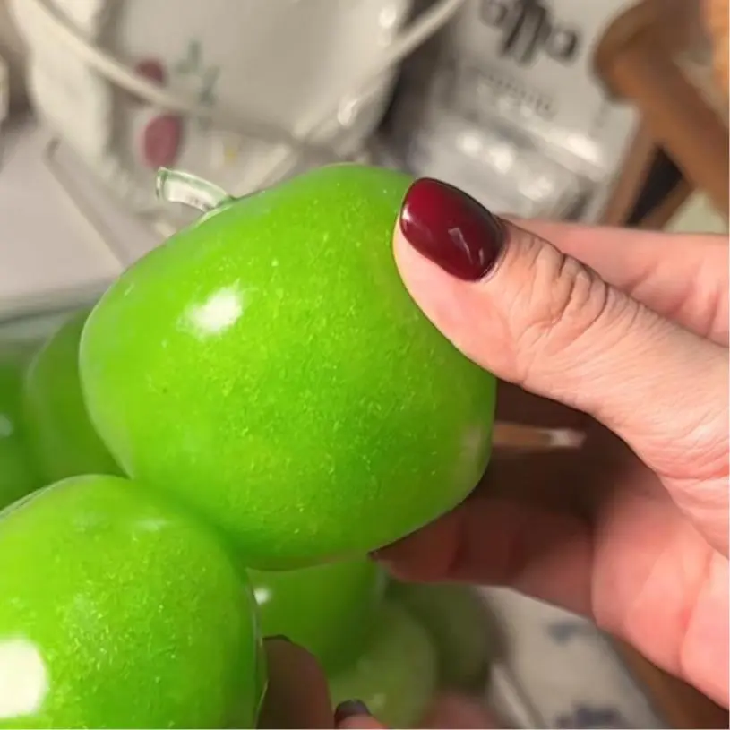 2026 Green Apple Slushy Squishy Fidget, Moldable Non-Rebound Crunchy ASMR Sensory Toy,Grip Stress Relief Squeeze Toy, Cute Fruit Slushie Shape Desk Fidget Accessory for Teens Adults, Portable Pocket Squishy Toy for Anxiety Calming & Daily Sensory Play