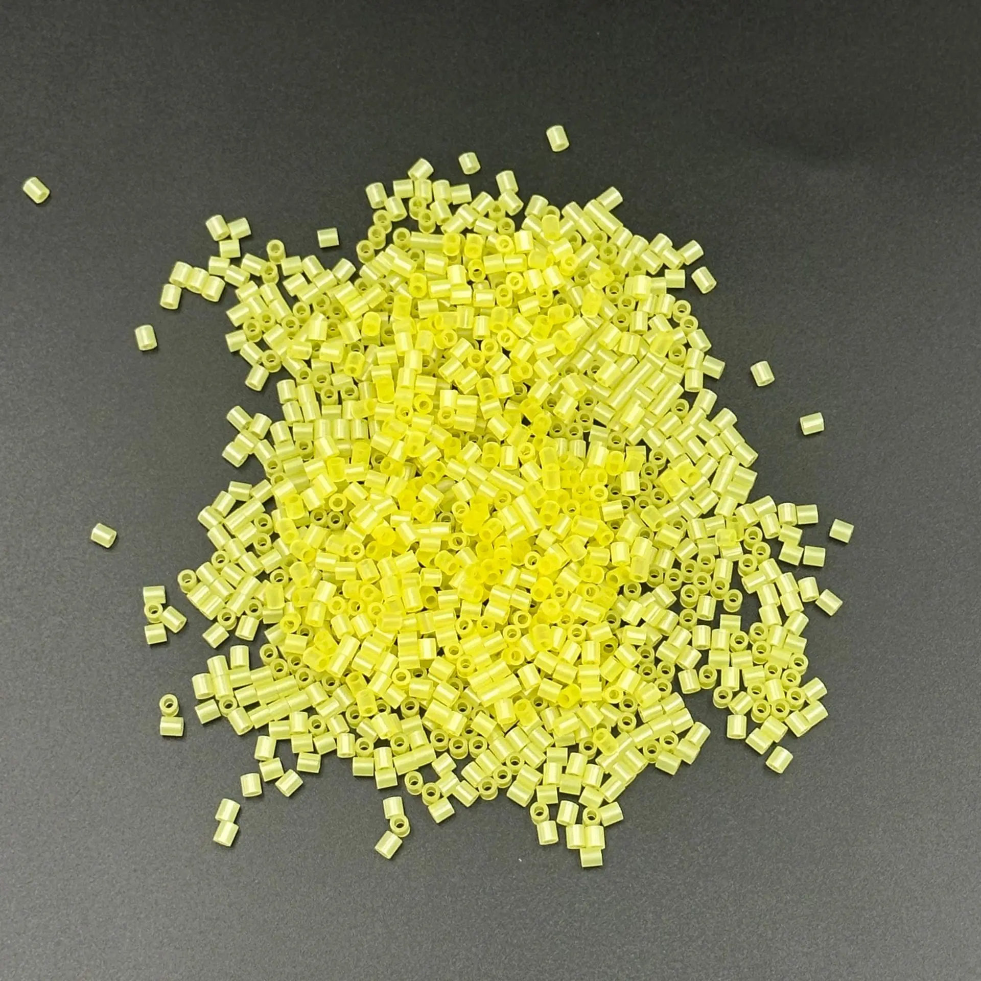 [R10]1000 pieces in bag/2.6mm beads