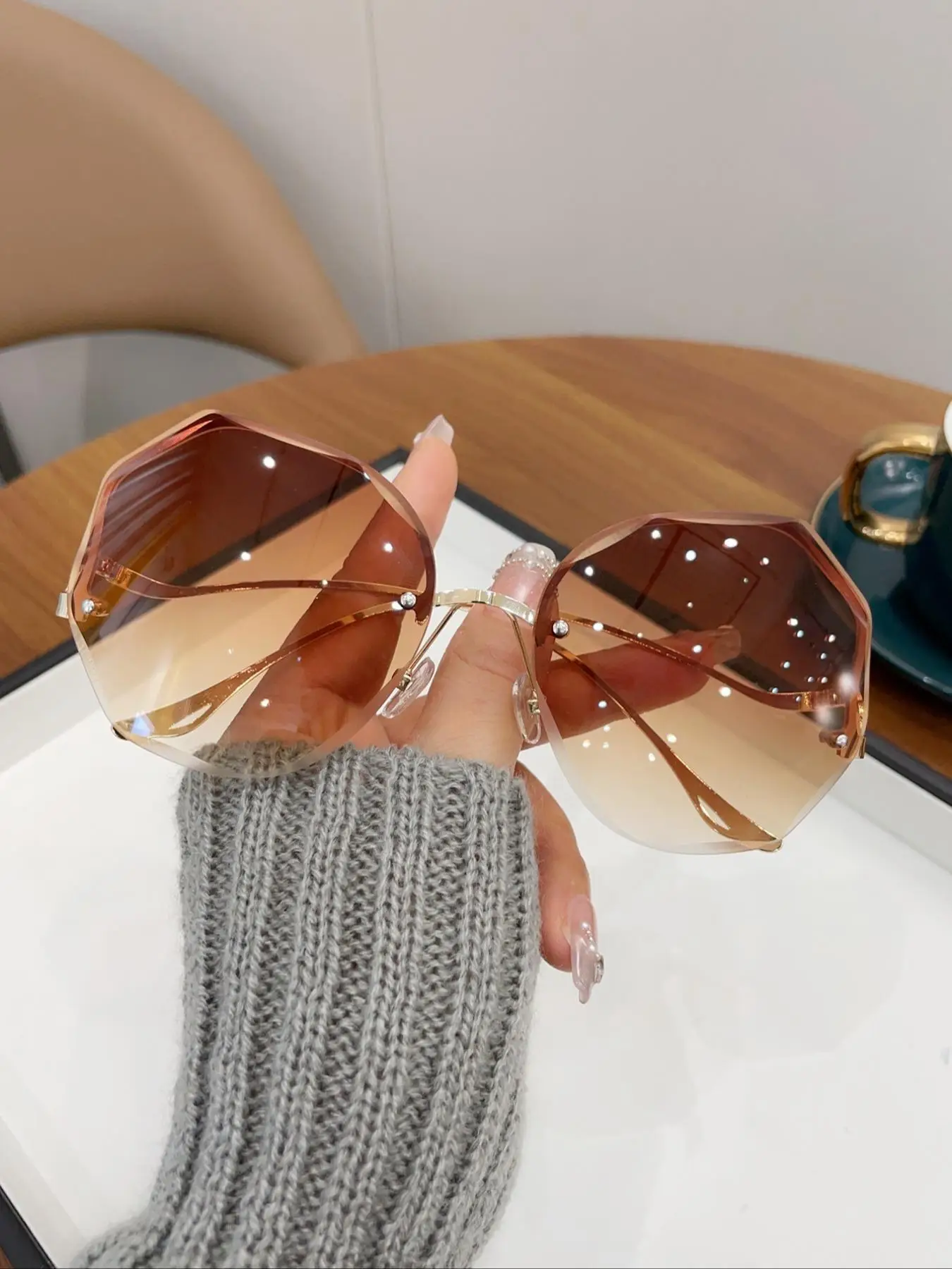 Simple Glasses, Summer Geometric Frame Glasses, New Fashion Travel Accessories for Women & Men, Lightweight Durable Glasses for Outdoor, Glassestrends