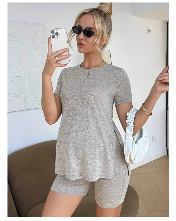 2pcs Maternity Casual Minimalist Side Slit Short Sleeve Top And Shorts Set, Summer Two Piece Women Comfortable Biker Sets