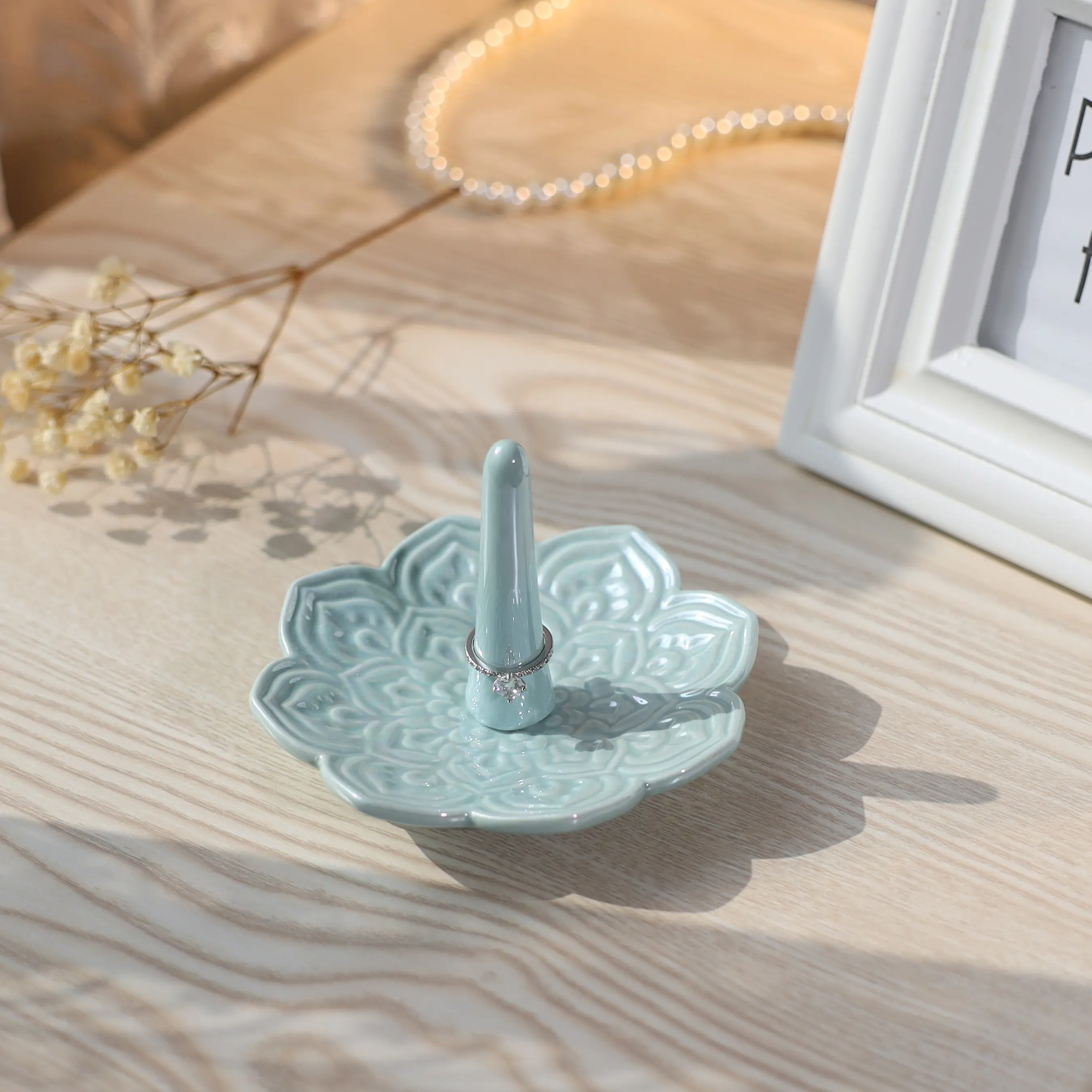 HOME SMILE Mandala Ring Holder,Decorative Jewelry Holder,Birthday Valentine's Day Christmas Day Engagement Wedding Gifts for Women,Ceramic Blue
