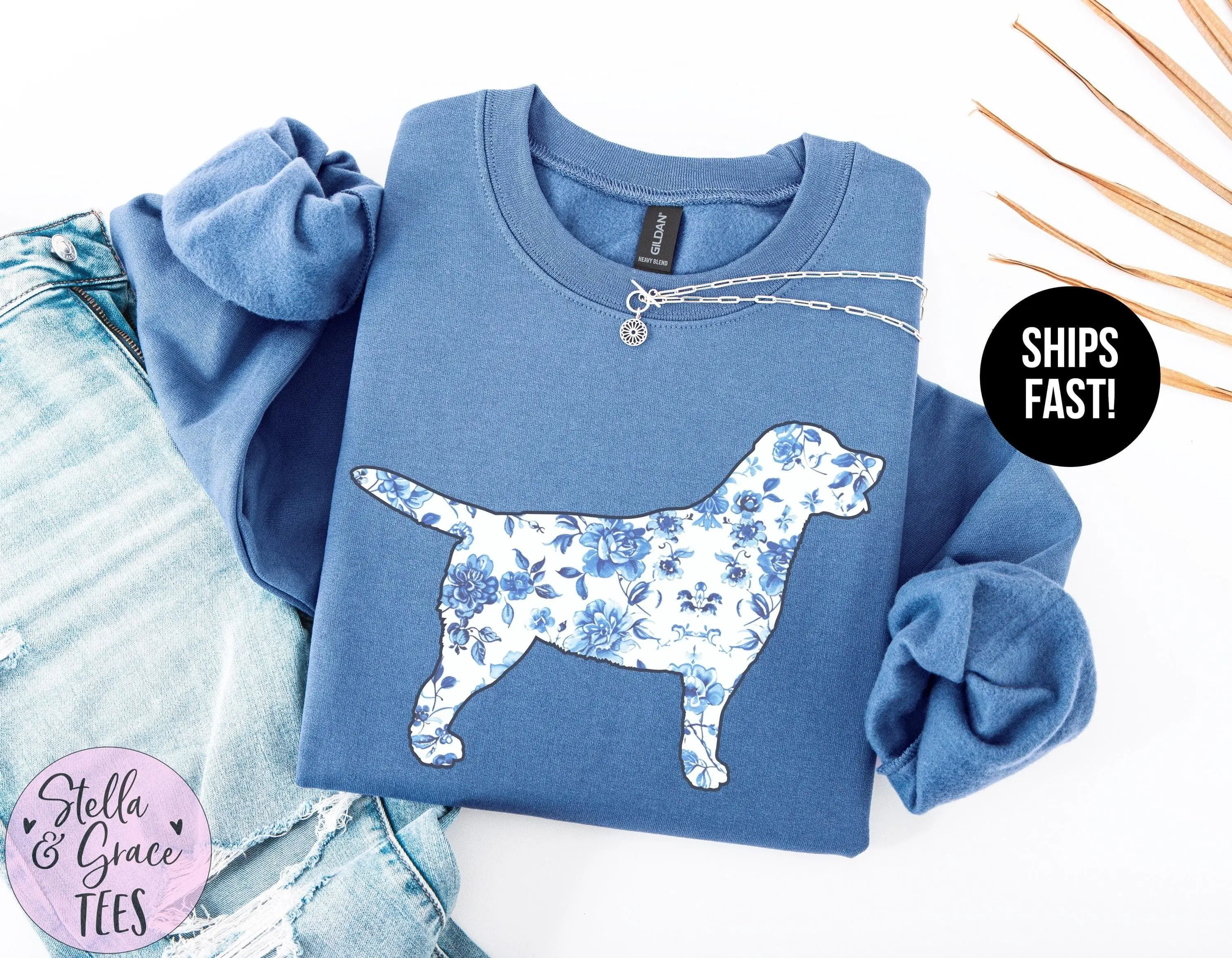 French Blue Toile Labrador RetrieverT-Shirt, Sweatshirt, Hoodie – Lab Dog Mom, Retriever Lover Gift