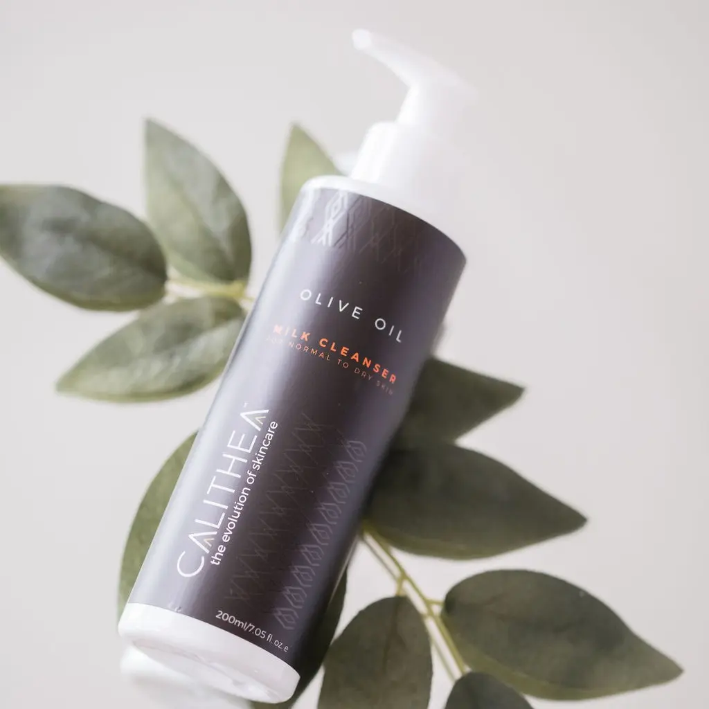 Calithea Organic Olive Oil Milk Facial Cleanser for Normal to Dry Skin - Babassu Oil for Easy Makeup Removal - Skincare, Cleansing Gentle Daily
