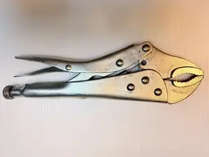 Needle Nose Pliers, 9inch Needle Nose Locking Pliers Vice Grips Adjustable Jaw Clamping Wrench Welding Tool