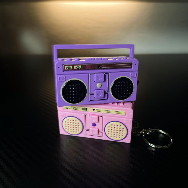 Recording Box 60s Mini Recorder Creative Keychain for Love Messages, Daily Memos and Capturing Song Covers, Ideal Couple Gift and Birthday Gift