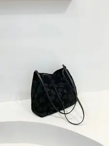 Fashionable Solid Color Bucket Bag with Floral Dual Shoulder Straps and One Shoulder Strap for Women - Black Floral-Printed Bucket Bag with Two Leather Crossbody Straps, Detachable Design, Classic and Versatile for Daily Use