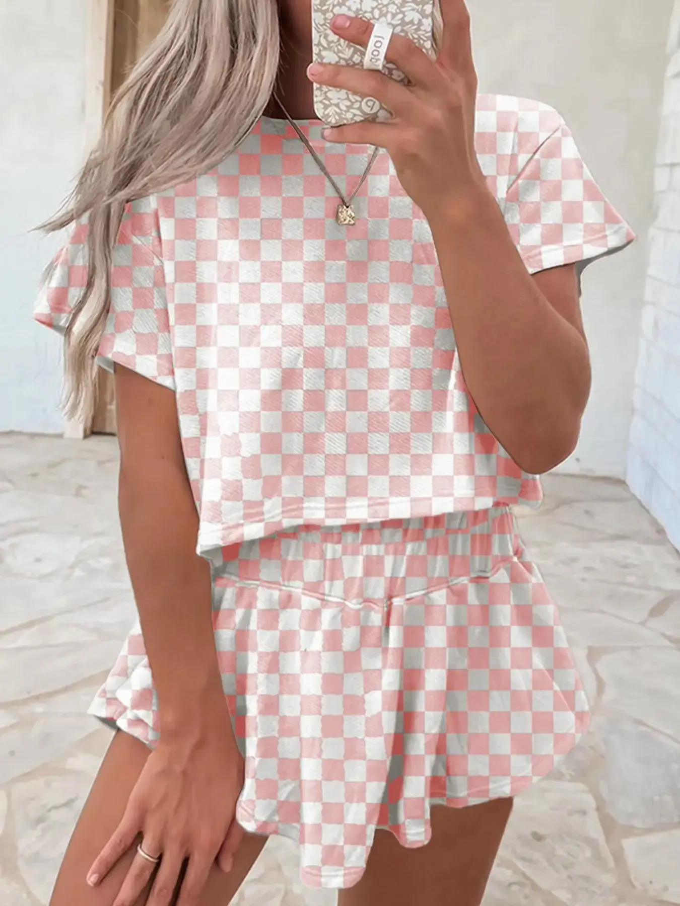 Women's Two-Piece Set Casual Colorblock Checkerboard Plaid Printed Short Sleeve Tee & High Waist Skorts, Chic and Cozy Style Everyday Apparel for Daily Outdoor Wear, Ideal for Spring and Fall Womenswear Outfits