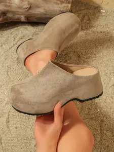 Meadow Faux Fur Mules, Thick Sole Slip-On Shoes, Office Commute & Daily Wear, Women's Versatile Footwear, Comfortable Design