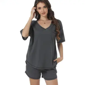 Two-piece women's shorts pajama set, Comfy Short Sleeve T-shirt & Elastic Waist Shorts Pj Set, Back To School Wear Lounge Sets, Pajama Sets Women,  Family Pajamas，Women Knitwear for Fall，Back To School Outfit for Christmas Summer pajama sets women