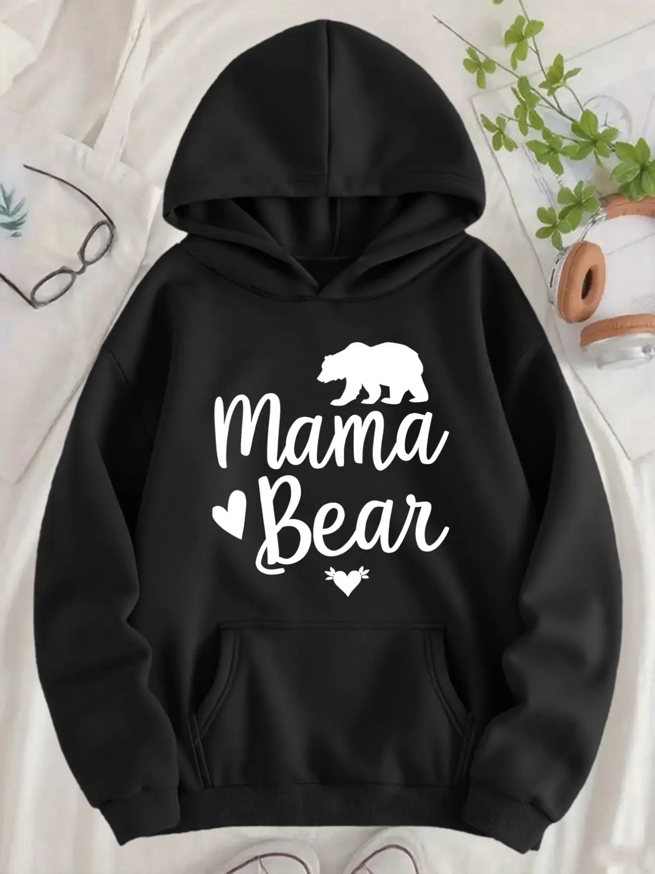 "Mama Bear" Letter‑Print Hoodie, Bear And Heart Graphic Custom Print, Women Pocket Drawstring Hooded Pullover Top