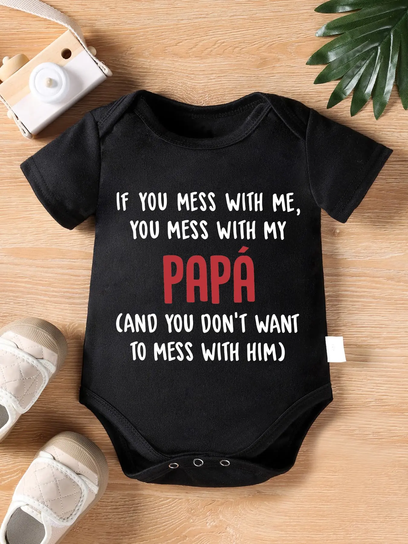 If You Mess With Me You Mess With My Papá Funny Quote Baby Bodysuit, Spanish Papa Short Sleeve Cotton Black Infant Onesie