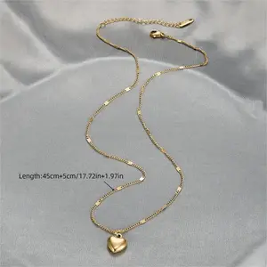 18K Golden-Plated Heart Pendant Necklace Adjustable Chain, Elegant Fashion Jewelry Gift for Girls, Alloy & CCB Material, Perfect for Casual Attire or Special Occasions, Stylish Charm Gold Plated Fashion Accessory