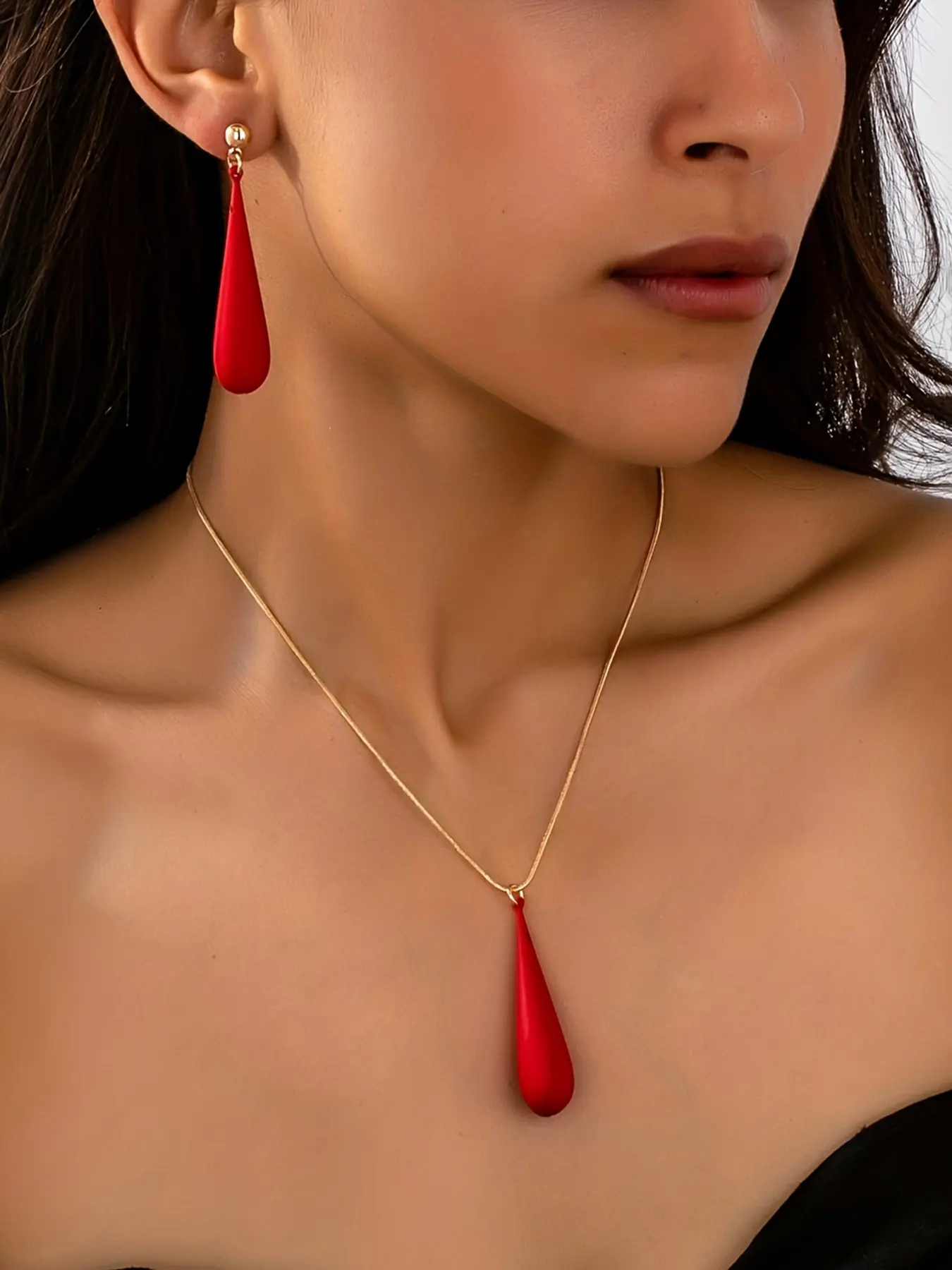 Stylish Jewelry Set with Necklace and Earrings, Retro Minimalist Metal Long Teardrop Pendant, Creative Daily Wear for Women, Jewelry Gift Set