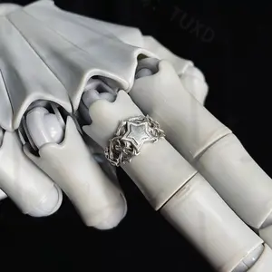 Bizarre Adventure cosplay ring Hermit Purple Ring - Joseph Joestar Thorn Jewelry Unique Rings Stackable Ring