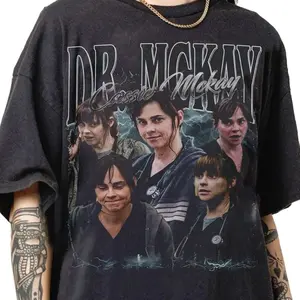 Dr Cassie McKay Vintage 90s Bootleg T-Shirt, Unisex Men & Women, Trendy Streatwear Gift