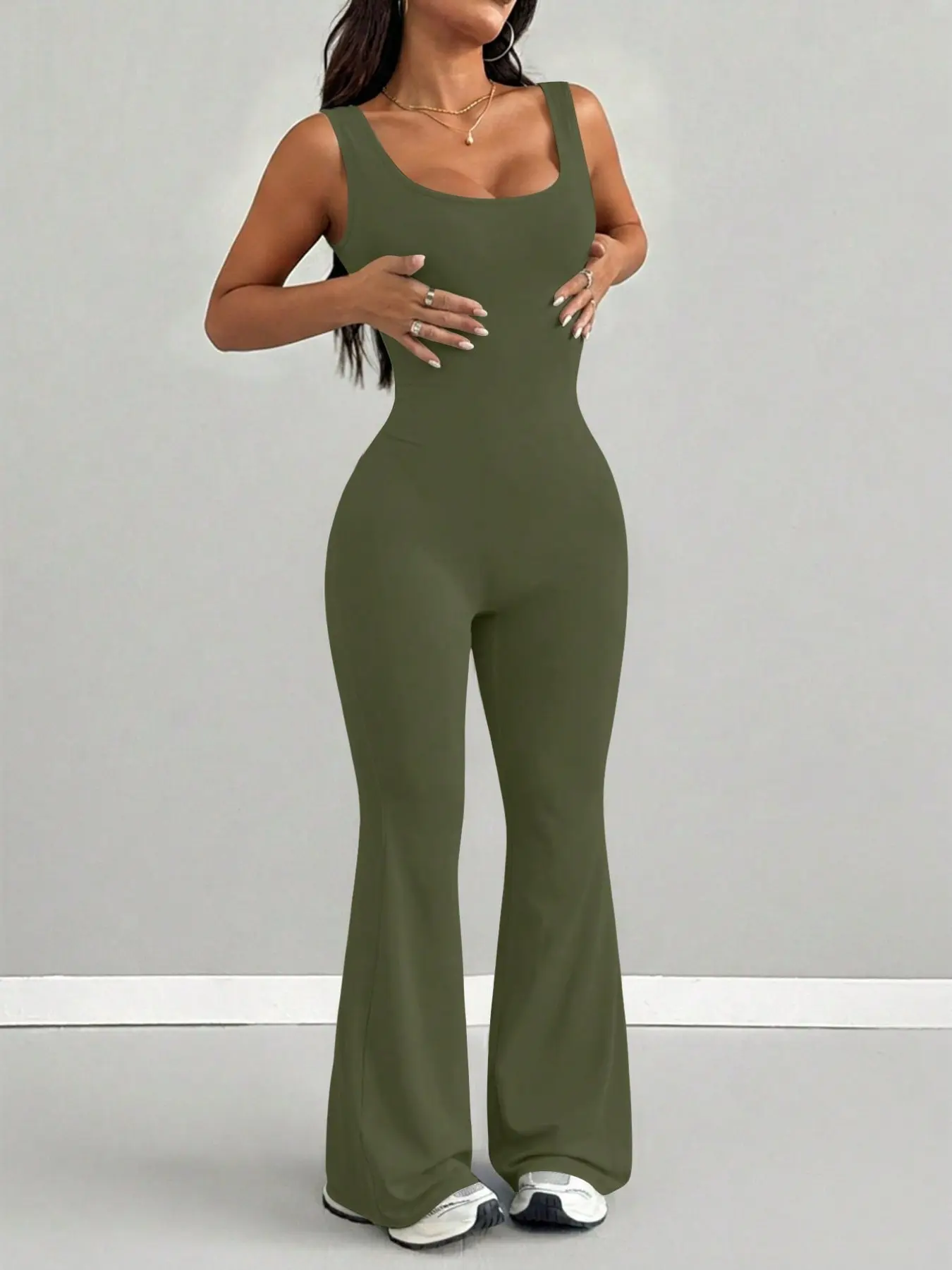 Women's Square Neck Strappy Sleeveless Bell Bottom Romper, Casual Comfy Romper, Elastic High Waist, Casual Retro Style, Perfect for Daily Wear, Parties, Vacations, Slimming and Versatile, Outfit