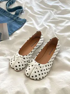 Women's Travel Cookies Canvas Shoes, Retro Margiela-style Horse-shoe Leisure Sports Shoes, Wear-resistant Flat and Breathable Canvas Daily Shoes, Versatile Laced Walking Sports Shoes, Suitable for Daily Commuting, Shopping, and Vacation, with Soft Insole