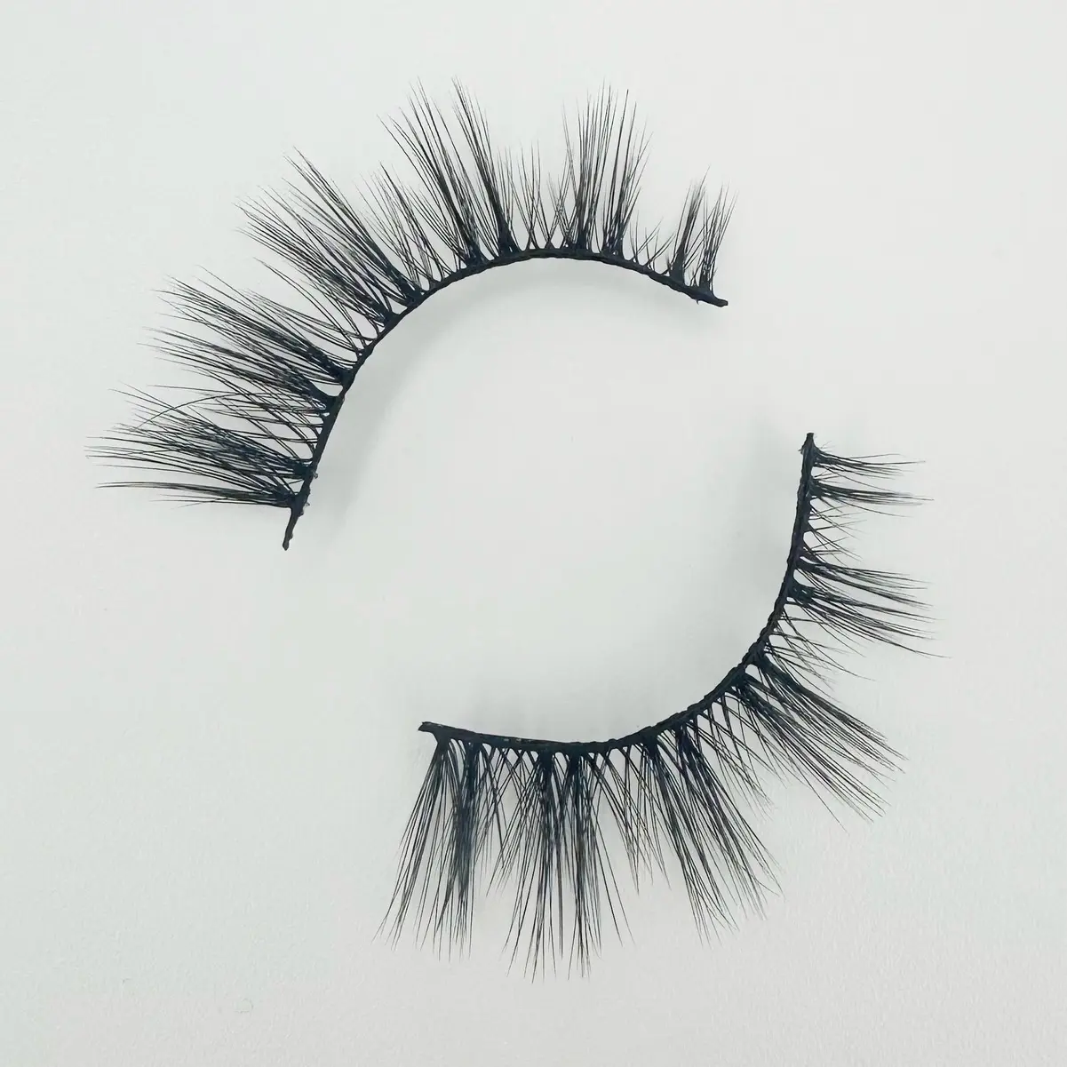 CLASSY GIRL - Faux Mink Strip Lashes
