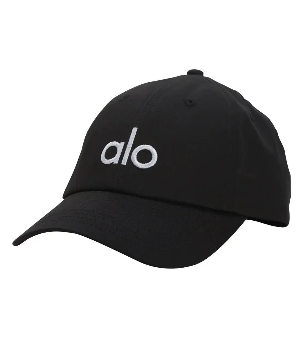 Women's Performance District Trucker Hat - Off-Duty Minimalist White Baseball Cap with Black Letter "O" Design, 100% Polyester, Sun Protection, Durable Outdoor Headwear for Running & Activities