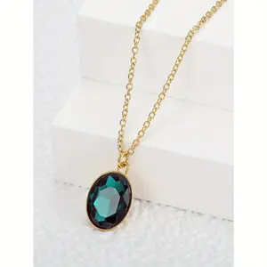 1pc Light Luxury Oval Stainless Steel Pendant Necklace, Inlaid with Synthetic Zircon, Showcasing Feminine Elegance and Charm, Suitable for Various Banquets or Parties To Wear