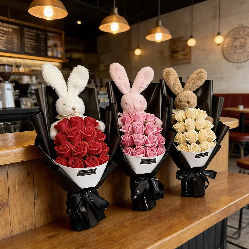 Romantic Rose Rabbit Artificial Flower Bouquet, Perfect for Valentine's Day, Mother's Day, Father's Day, Graduation Gift, Living Room Decor, Fake Roses, Decorative Flower, Flower Arrangement, Decoration Bouquet