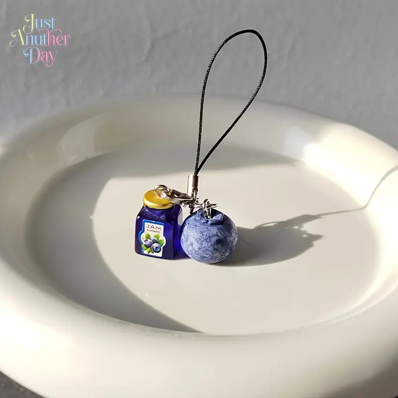 Cute Blueberry Keychain & Phone Charm Set, 3PCS Resin Blueberry Jam Bottle Pendants, Mini Fruit Charms for Bags, Phones, Keys, Kawaii Accessories for Women Girls