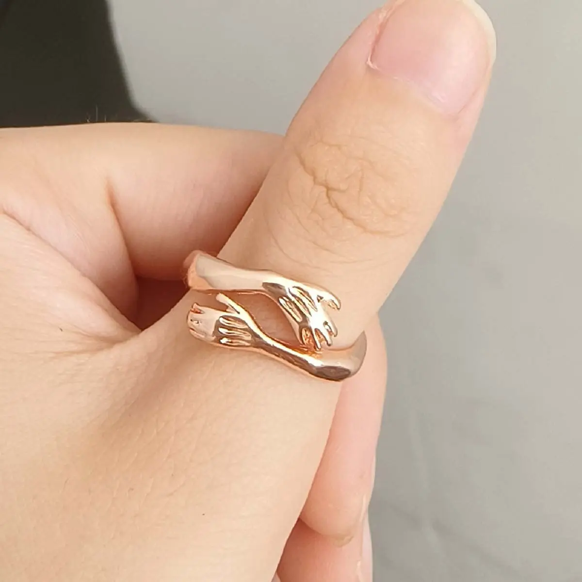 Minimalist Open Ring with Hands Embrace Design, Crafted Symbolic Jewelry for Couples, Adjustable Fit for Daily Wear