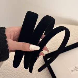 3pcs Set Elegant Black Velvet Headbands for Women - Wide, Vintage-Inspired Hair Hoops with Non-Slip Grip