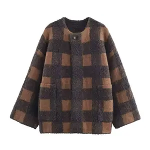 Plaid One Button Cardigan - Cozy Plaid Design, Long Sleeve, Fitted, Regular Fit, Perfect for Fall