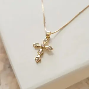 sell like hot cakes1 PCs Luxury Fashion Creative Gold Cross Necklace Classic Cross Pendant Jewelry Cross Necklace Birthday Party Anniversary Christmas Necklace Gift