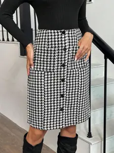 Elegant H-Shape Classic Plaid Wool Midi Skirt, Pocket Detail, Versatile Office Wear, Perfect for Spring Autumn