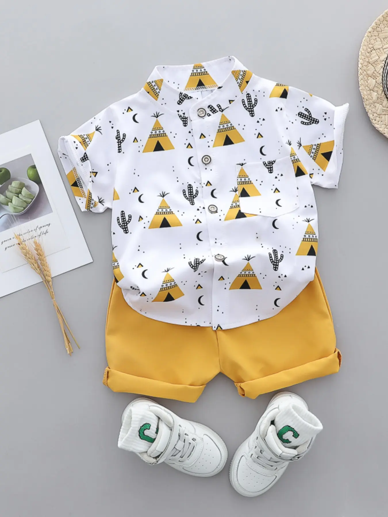 Baby Toddler Summer Full-Print Pyramid Cartoon Shirt and Shorts Set, Beach-Style Casual Two-Piece Outdoor Play Outfit Clothing