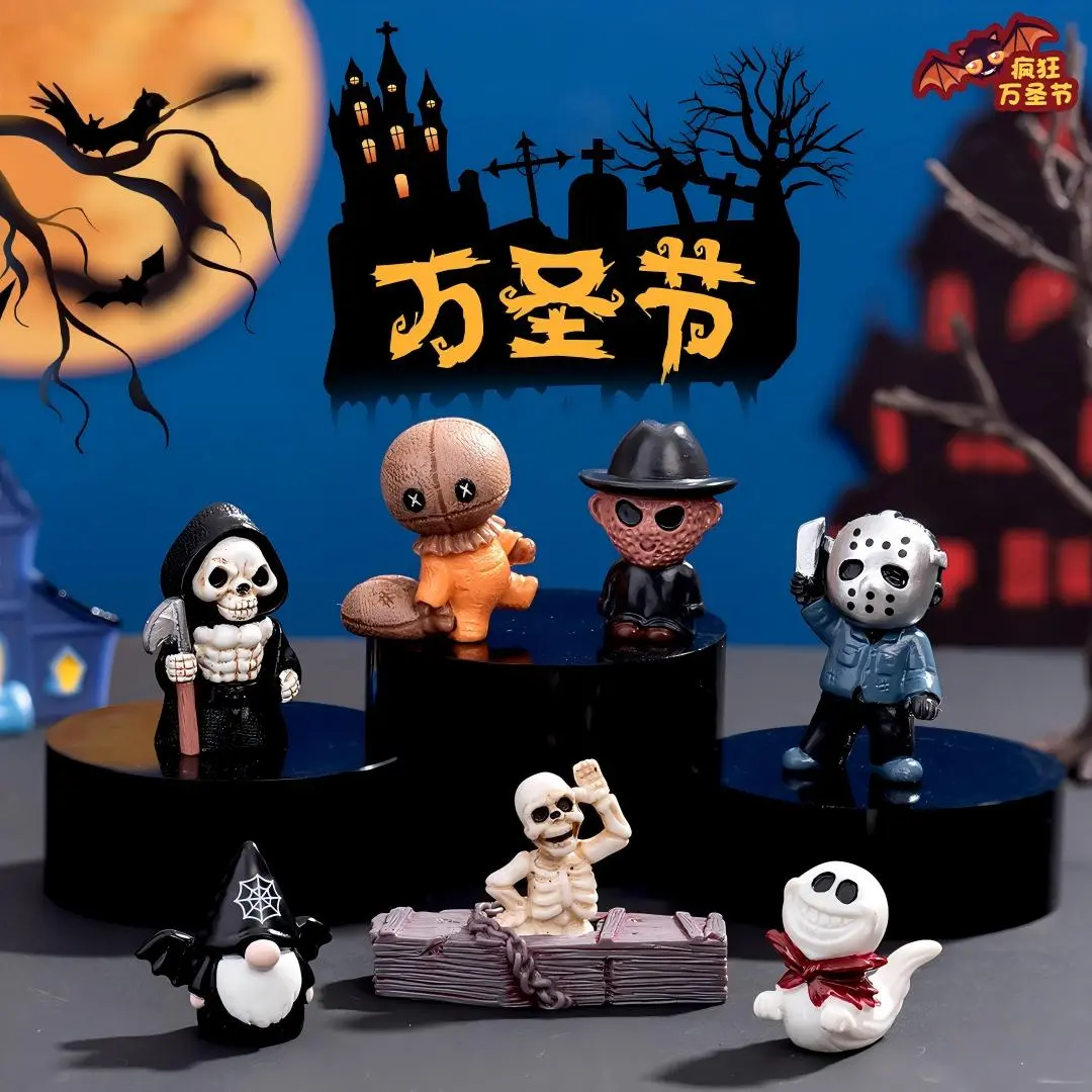 Halloween skull ornaments, resin mini doll models, anime collections, perfect gifts for anime fans, suitable for home decoration collections.